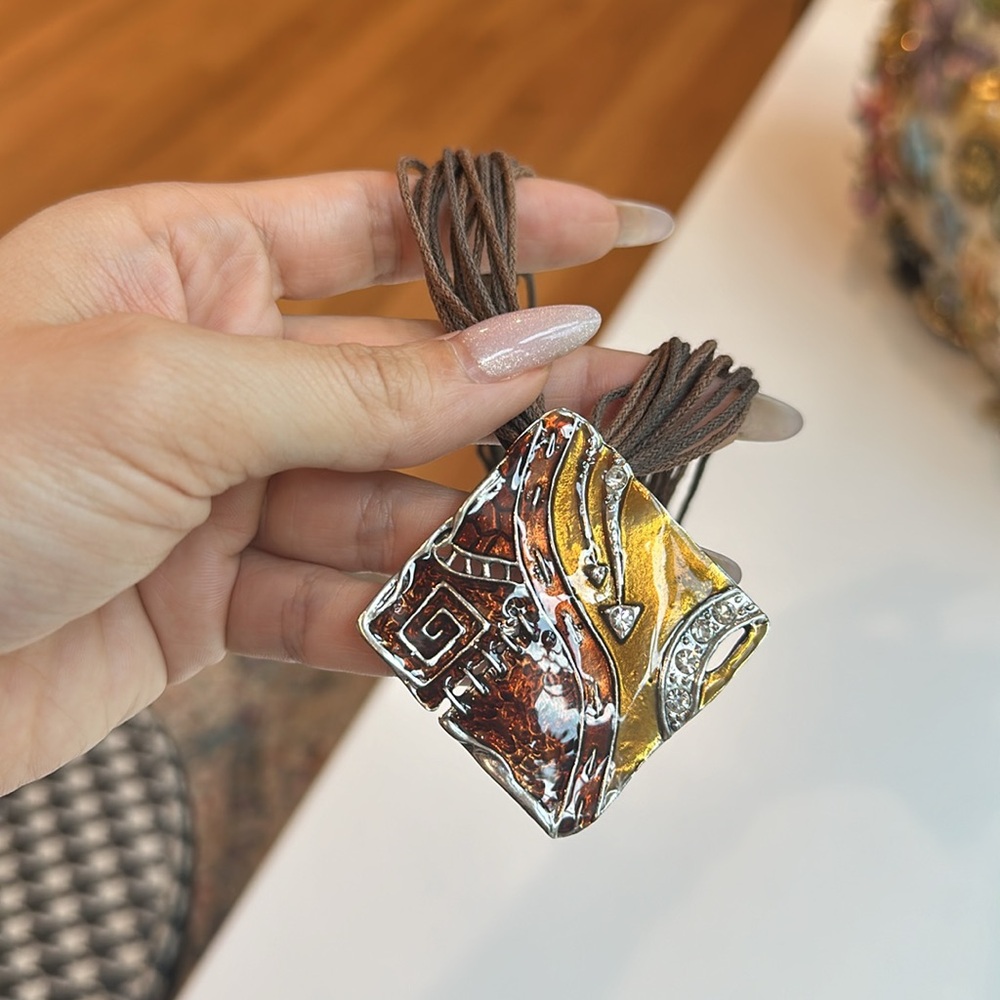 Vintage pendant necklace - Picture 3 of 3